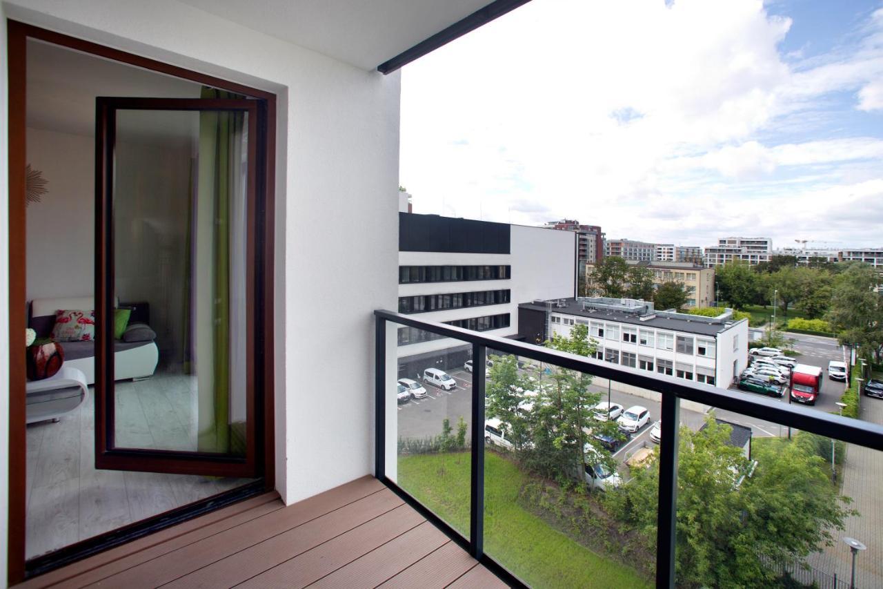 Cybernetyki 6B Serviced Accommodation Варшава Екстер'єр фото